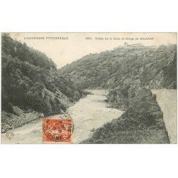 carte postale ancienne 63 SAUVIAT. Village Vallée de la Dore 1910