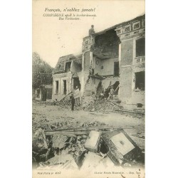 2 cpa 60 COMPIEGNE. Rue Vermenton bombardée et Hôtel de Ville 1923