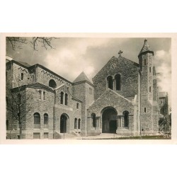 6 photo cpa 81 DOURGNE. Abbaye Saint-Benoit En Calcat Autel et Eglise