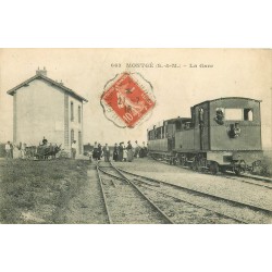 77 MONTGE. La Gare avec Train locomotive et charrette 1918