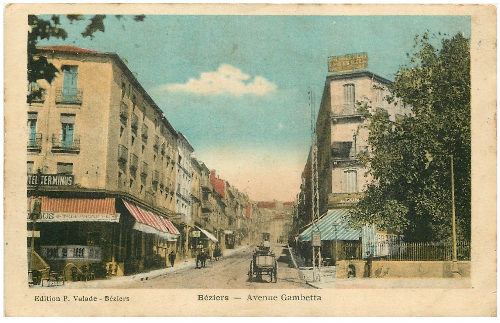 Capestang - CPA 34 CAPESTANG AVENUE DE BEZIERS VUE GENERALE