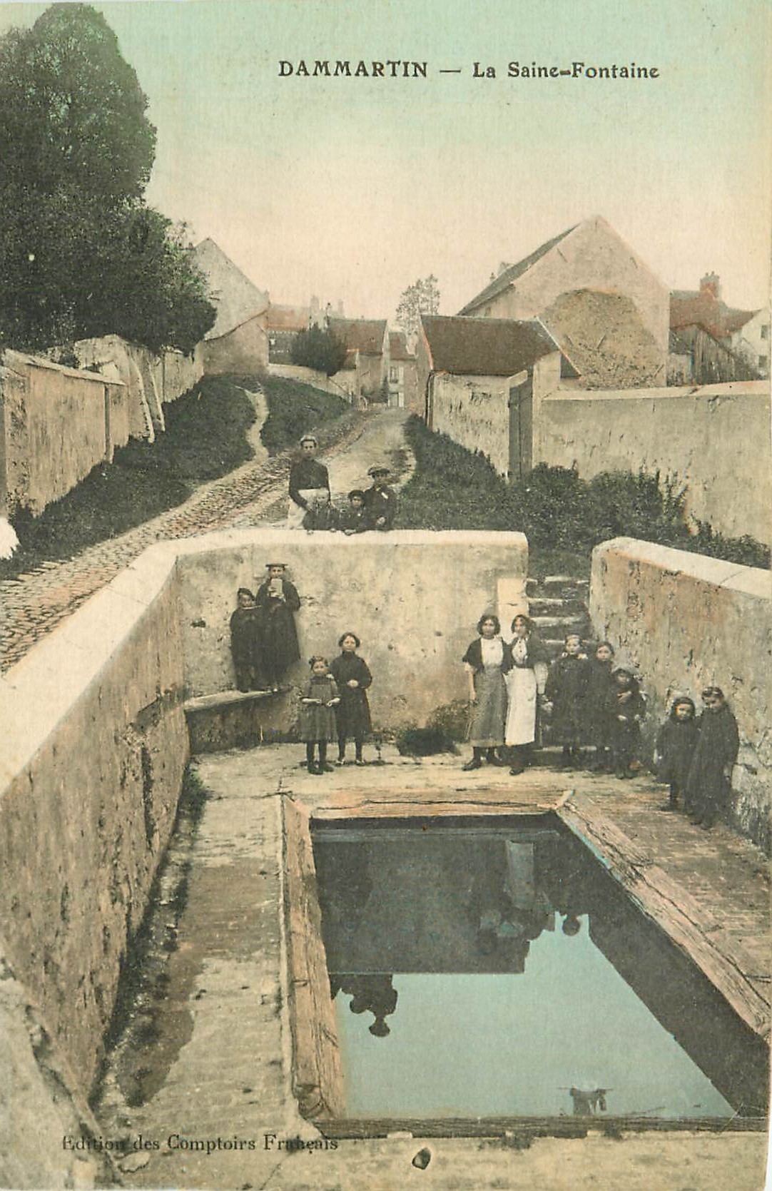 77 DAMMARTIN. La Saine-Fontaine bien animée