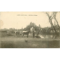 60 LAGNY-LE-SEC. Attelage citerne à la Mare entrée du Village 1919