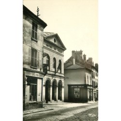 77 DAMMARTIN-EN-GOËLE. Photo cpsm Hôtel de Ville, Comptoirs Français et Coiffure