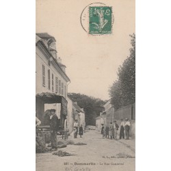 77 DAMMARTIN EN GOËLE. Attelage Rue Ganneval 1010