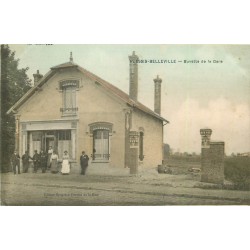 60 LE PLESSIS-BELLEVILLE. Buvette de la Gare avec Cheminots 1914