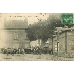 60 LE PLESSIS-BELLEVILLE. Attelage de grains à la Ferme du Château 1913
