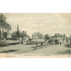 37 SEMBLANCAY. Ouvriers avec brouette Place de la Mairie 1904