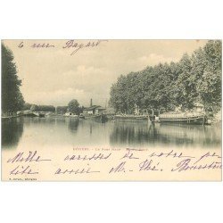 carte postale ancienne 34 BEZIERS. Péniches dans le Port Neuf 1902