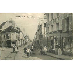 77 DAMMARTIN-EN-GOËLE. Quincaillerie sur Grande-Rue 1914