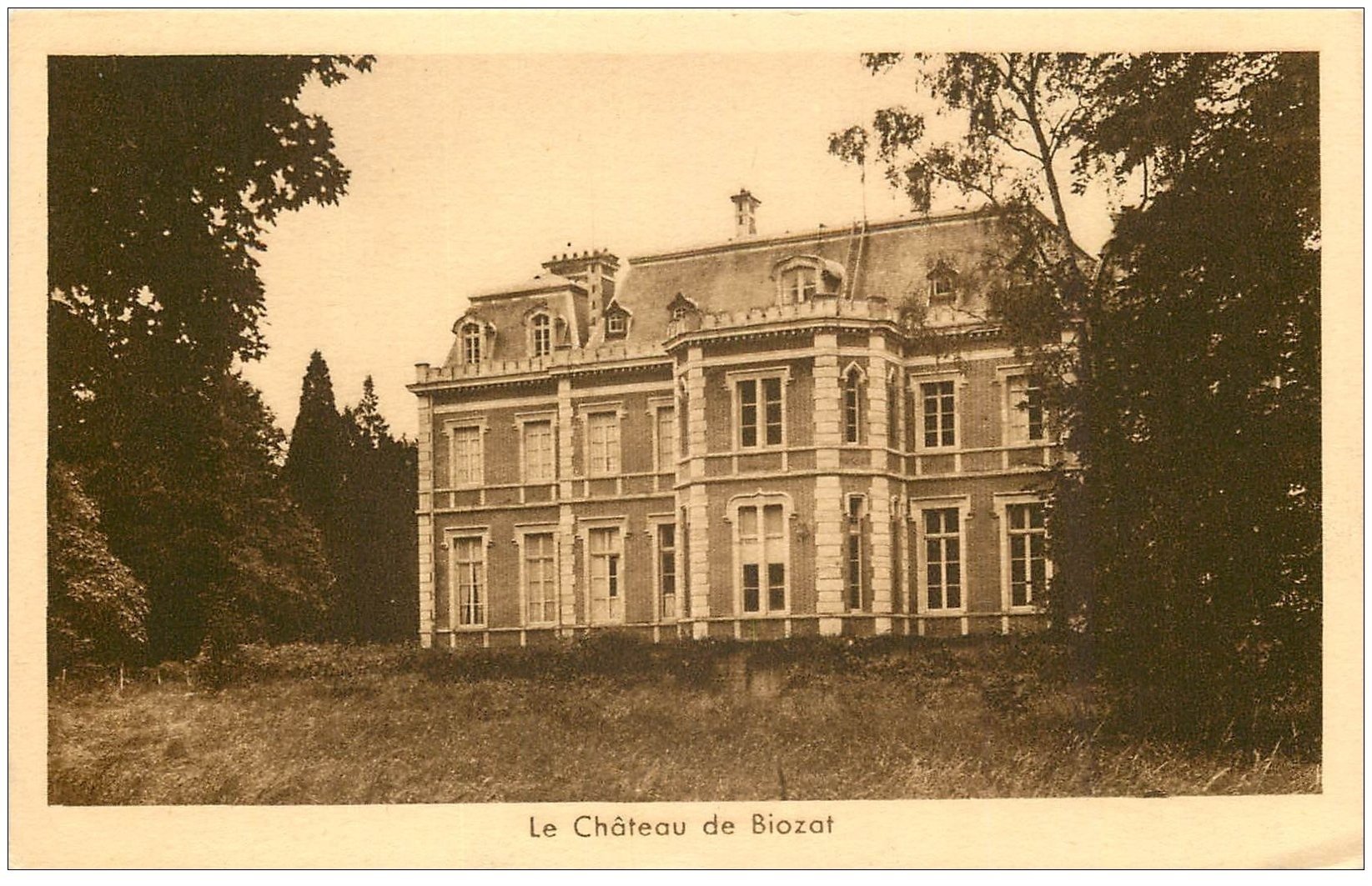 carte postale ancienne 03 BIOZAT le Château