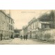77 DAMMARTIN-EN-GOËLE. Enfants et cerceau rue de l'Hôtel Dieu 1906