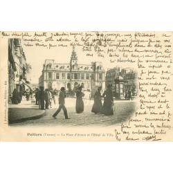 86 POITIERS. Place d'Armes et Hôtel de Ville 1903