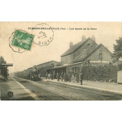 60 PLESSIS-BELLEVILLE. Entrée du Train et les Quais de la Gare 1913