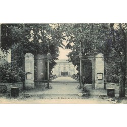 4 cpa 92 RUEIL. Château Entrée, Parc Façade résidence Napoléon et Josephine