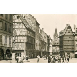 67 STRASBOURG. Place de la Cathédrale