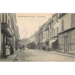 77 DAMMARTIN-EN-GOËLE. Le Tramway, Boucherie, Boulangerie, Epicerie 1914
