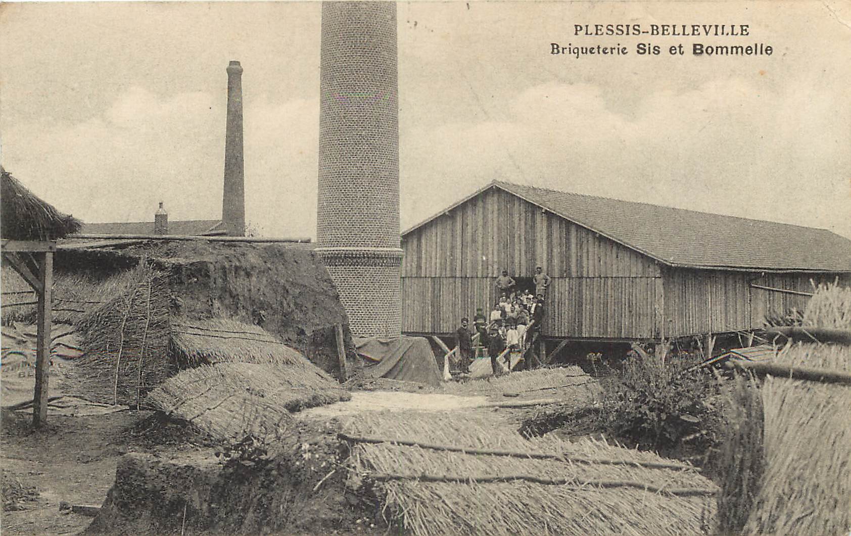 60 PLESSIS-BELLEVILLE. Briqueterie Sis et Bommelle avec ouvriers 1914