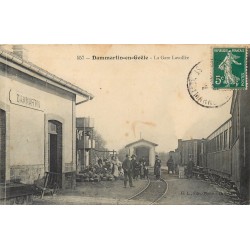 77 DAMMARTIN-EN-GOÊLE. Train en Gare Lavollée 1912