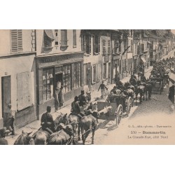 77 DAMMARTIN-EN-GOËLE. Passage de l'Artillerie sur Grande rue 1916