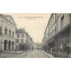 77 DAMMARTIN-EN-GOËLE. Hôtel de Ville et buvette Comptoirs Français 1915