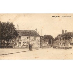 60 LAGNY-LE-SEC. Ecole et Mairie