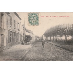 60 SILLY-LE-LONG. Café Flechemer Piette sur la Grande Rue vers 1905