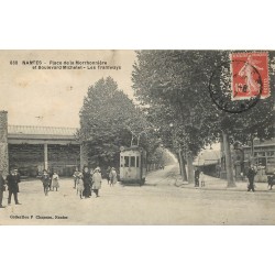 44 NANTES. Les Tramways Place Morrhonnière et boulevard Michelet 1917