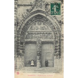 2 x cpa 77 DAMMARTIN EN GOËLE. Enfants devant Portail Eglise Saint-Jean 1913 et Chapelle 1906