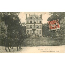 93 LIVRY GARGAN. Une haie d'honneur de Pompiers à la Mairie 1912