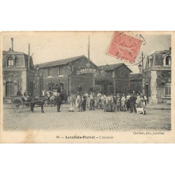 92 LEVALLOIS PERRET. Bouchers et attelages de livraisons devant l'Abattoir 1905