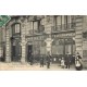 92 LEVALLOIS PERRET. Facteurs devant les Postes et Télégraphes rue de Gravel 1909