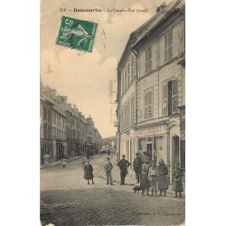 77 DAMMARTIN EN GOËLE. Café Français sur Grande rue 1908 (défaut)