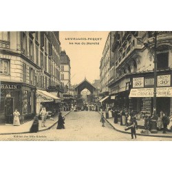 92 LEVALLOIS-PERRET. Grosse animation rue du Marché