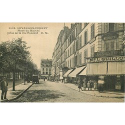 92 LEVALLOIS-PERRET. Maison Guilly Place du Marché et rue Poccard