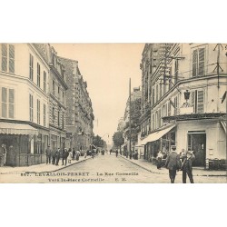 92 LEVALLOIS-PERRET. Cafés sur la rue Cormeille