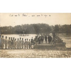 84 - AVIGNON - Carte Photo du 7éme Génie Pont sur le Rhone par des militaires