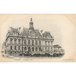 56 VANNES. Hôtel de Ville vers 1900