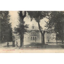 64 ORTHEZ. Mairie Place d'Armes 1919 avec Jardinier