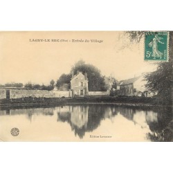 60 LAGNY-LE-SEC. Entrée du Village