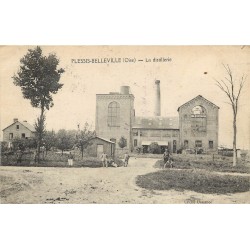 60 LE PLESSIS BELLEVILLE. La Distillerie tampon militaire 1918