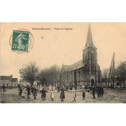 60 LE PLESSIS BELLEVILLE. Une Ronde d'enfants Place de l'Eglise 1908