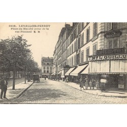 92 LEVALLOIS-PERRET. Café Guilluy Place du Marché rue Poccard