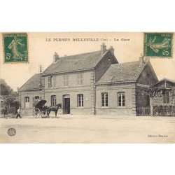 60 LE PLESSIS BELLEVILLE. La Gare fiacre-taxi et ouvrier avec brouette