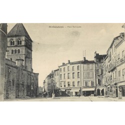 31 SAINT-GAUDENS. Nombreux commerces Place Nationale 1917