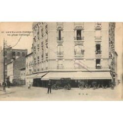 92 LEVALLOIS-PERRET. Policier devant restaurant Calvet Place Collange 1911