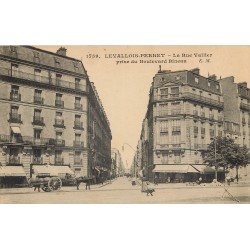 92 LEVALLOIS-PERRET. Livraison des tonneaux de bière Boulevard Bineau et rue Vallier