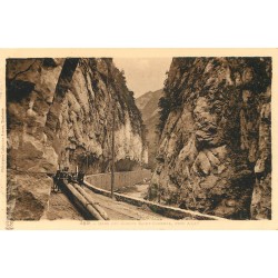 11 GORGES SAINT-GEORGES. Transport du bois avec attelage