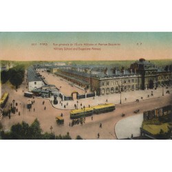 5 cpa 75 PARIS. Ecole militaire, Jardin Saint-Ouen, Tour Eiffel, Arc de Triomphe et Chambre Députés