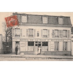 77 MONTMIRAIL. Cuisinier à l'Hôtel de la Tour d'Auvergne 1913